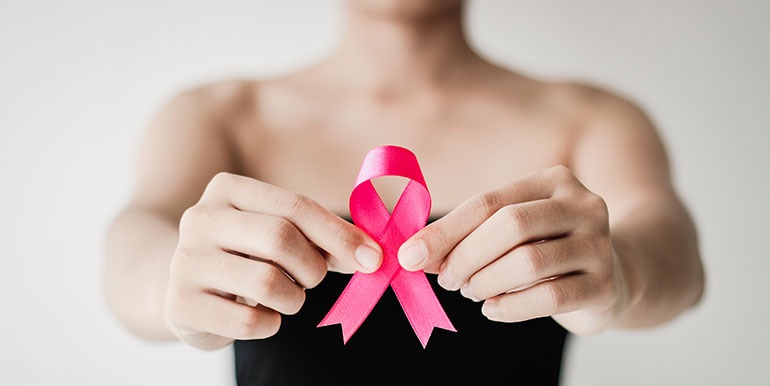 5 nejčastějších rakovin, které hrozí ženám. Jak je poznáte?