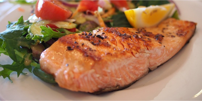 Rybí tuk možná snižuje riziko vzniku rakoviny prsu